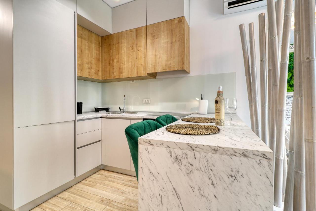Herastrau Luxury Studios Bukarest Eksteriør billede