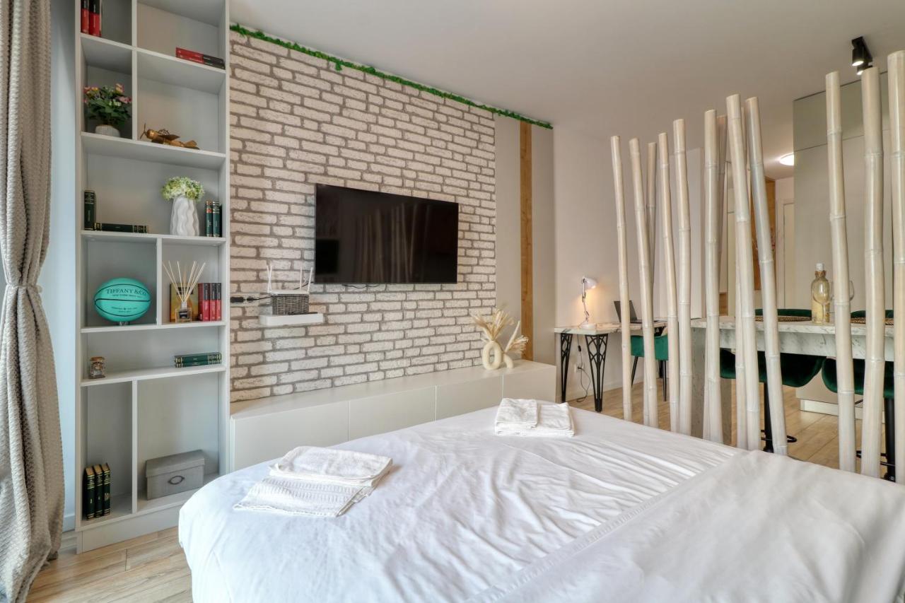 Herastrau Luxury Studios Bukarest Eksteriør billede