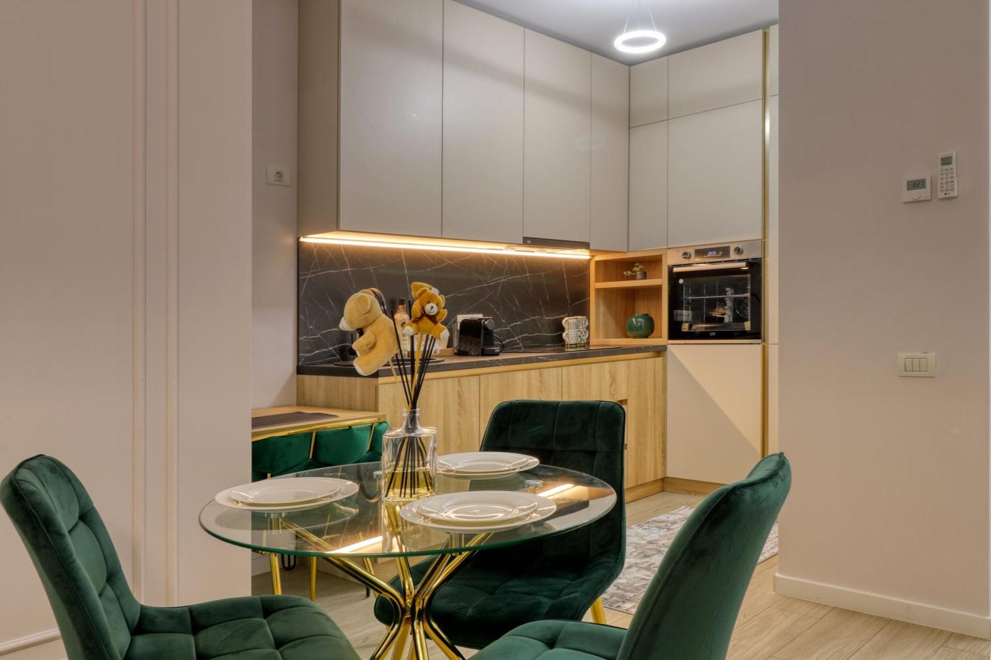 Herastrau Luxury Studios Bukarest Eksteriør billede